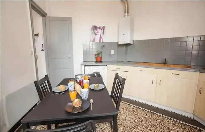 Appartement Charmant Dans Le Centre De Biarritz Dan 3Eme Etage Apartment
